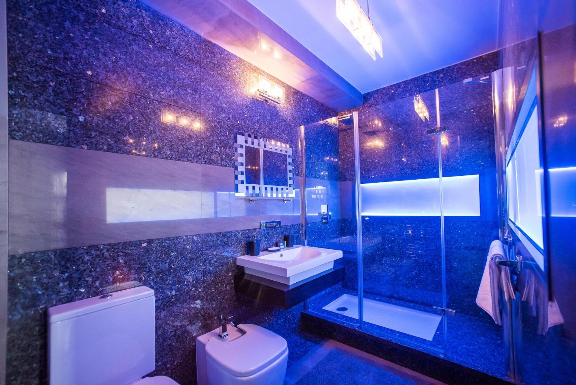 Simple Rooms Self Check In Bucareste Exterior foto