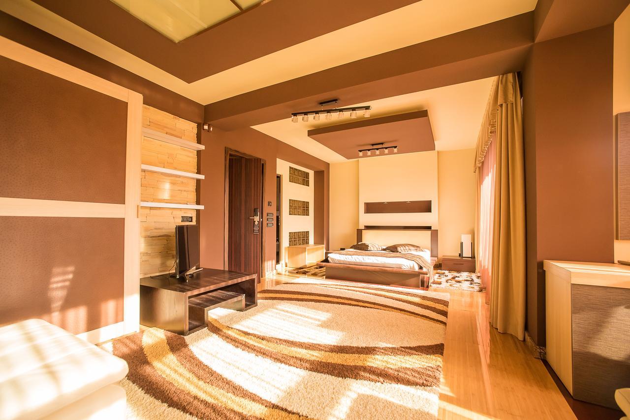 Simple Rooms Self Check In Bucareste Exterior foto
