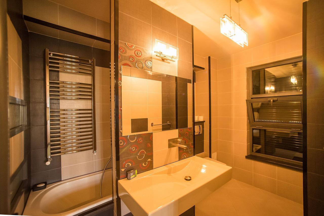 Simple Rooms Self Check In Bucareste Exterior foto
